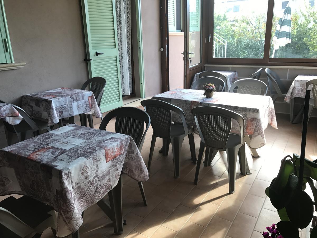 Bba2Passi Bed and Breakfast Marina di Massa Buitenkant foto