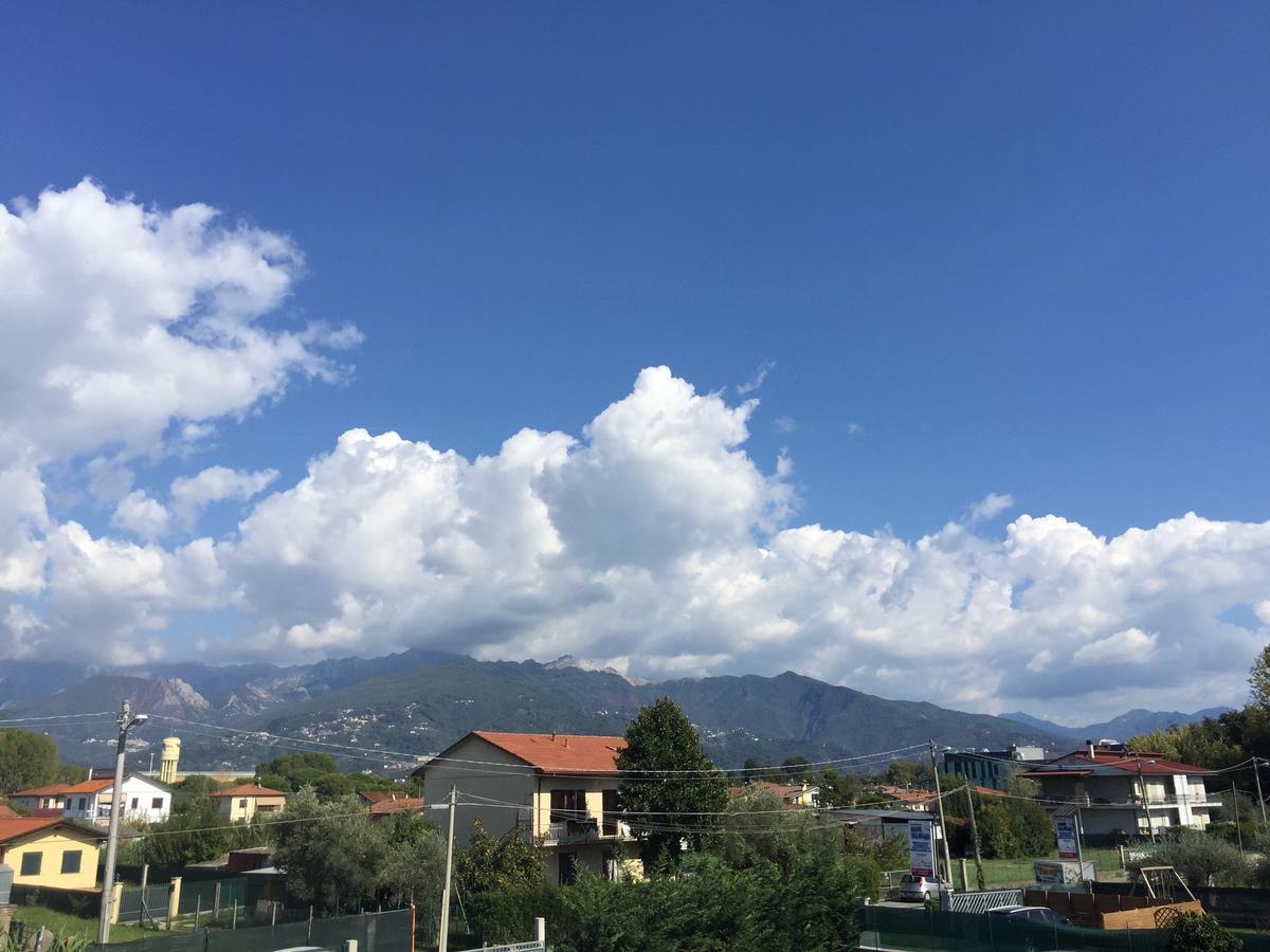 Bba2Passi Bed and Breakfast Marina di Massa Buitenkant foto