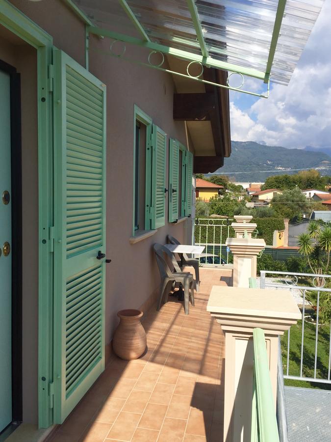Bba2Passi Bed and Breakfast Marina di Massa Buitenkant foto