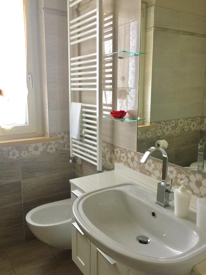 Bba2Passi Bed and Breakfast Marina di Massa Buitenkant foto