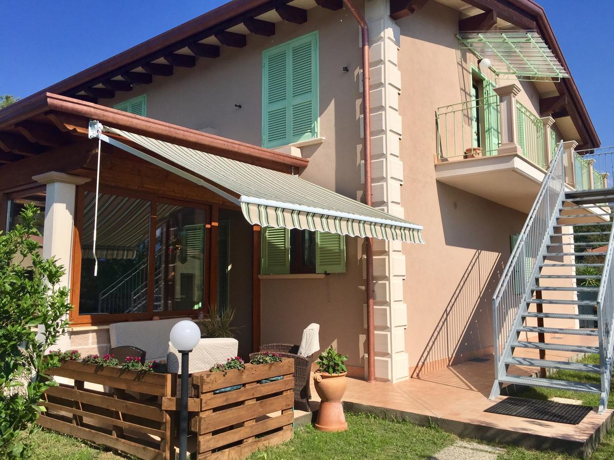 Bba2Passi Bed and Breakfast Marina di Massa Buitenkant foto